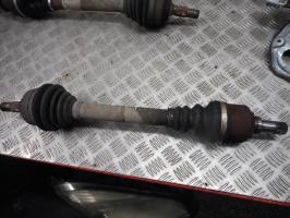 Cardan gauche (transmission)