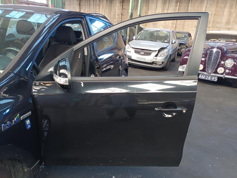 Porte avant gauche