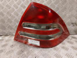 Fanale posteriore principale destro (luci)
