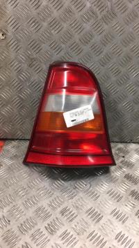 Fanale posteriore principale sinistro (luci)