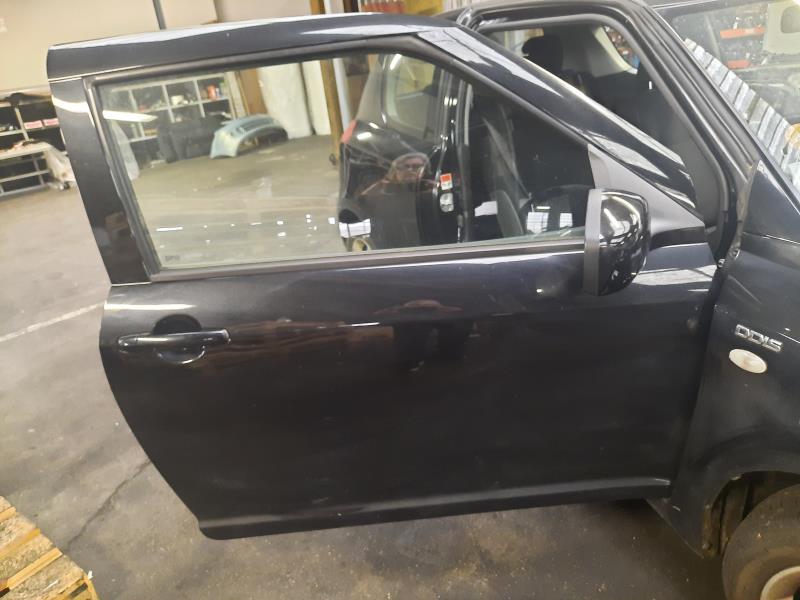 Porte avant droit