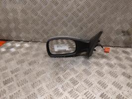 Specchietto retrovisore sinistro