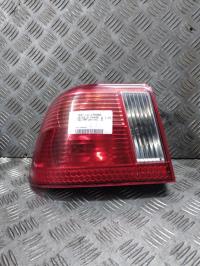 Fanale posteriore principale sinistro (luci)