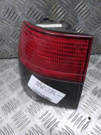 Fanale posteriore principale sinistro (luci)