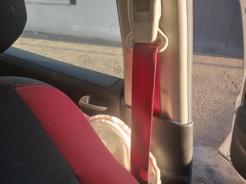 Ceinture avant gauche