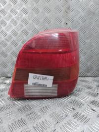 Fanale posteriore principale destro (luci)