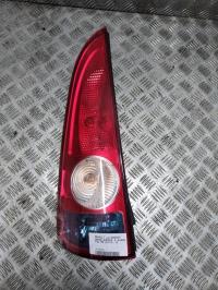 Fanale posteriore principale sinistro (luci)
