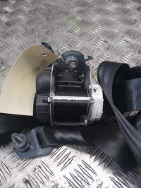 Ceinture arriere droit