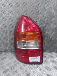 Fanale posteriore principale sinistro (luci)