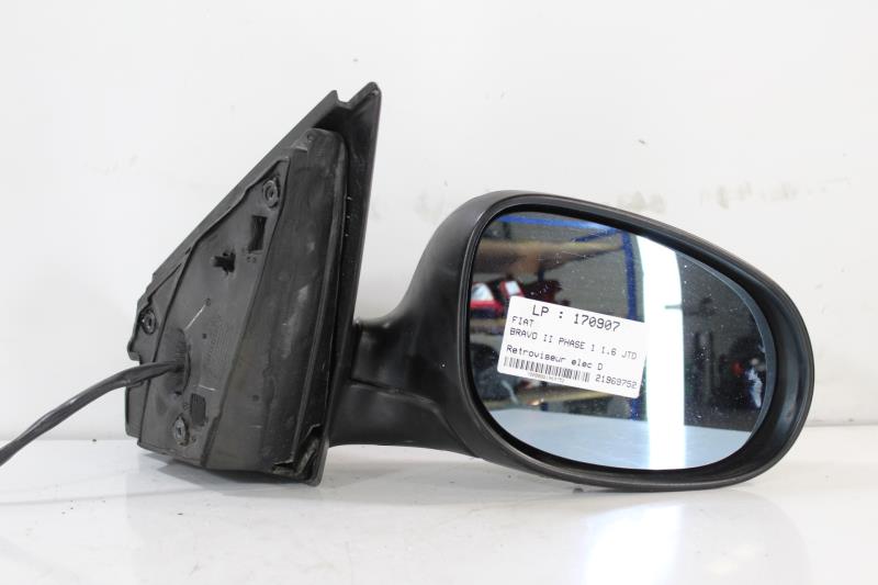 Retrovisor derecho