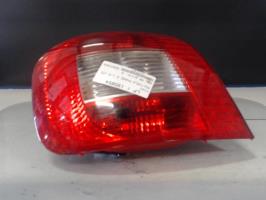 Fanale posteriore principale sinistro (luci)