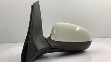 Retrovisor izquierdo