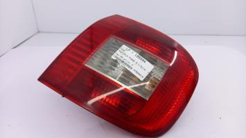 Fanale posteriore principale destro (luci)