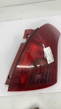 Fanale posteriore principale destro (luci)