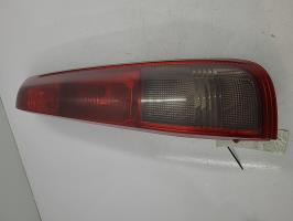 Fanale posteriore principale destro (luci)