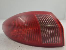 Fanale posteriore principale sinistro (luci)