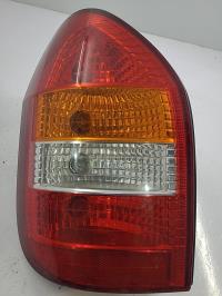 Fanale posteriore principale sinistro (luci)
