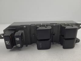 Interruttore alzacristalli