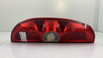 Fanale posteriore principale sinistro (luci)