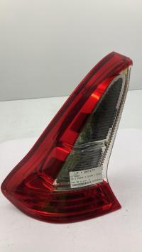 Fanale posteriore principale sinistro (luci)