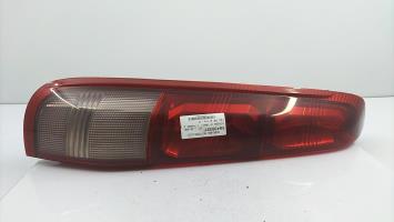 Fanale posteriore principale sinistro (luci)