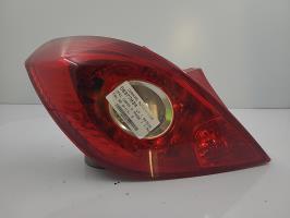 Fanale posteriore principale sinistro (luci)