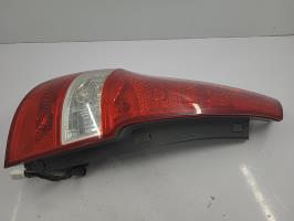 Fanale posteriore principale sinistro (luci)