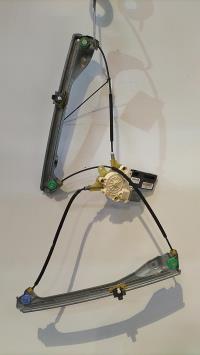 Leve vitre electrique avant droit