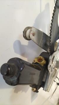 Leve vitre electrique arriere gauche