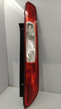 Fanale posteriore principale destro (luci)