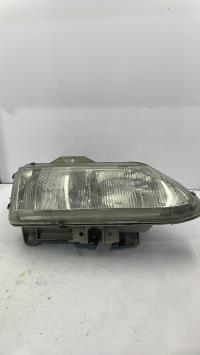 Gruppo ottico anteriore principale sinistro (luci)(faro)