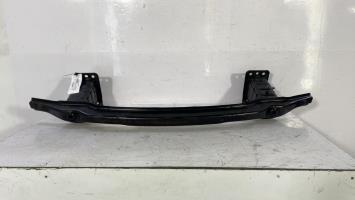 Renfort pare choc avant (traverse)