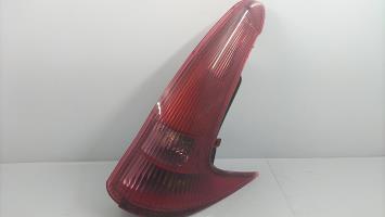 Fanale posteriore principale destro (luci)