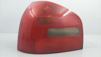 Fanale posteriore principale sinistro (luci)