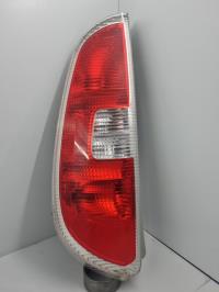 Fanale posteriore principale sinistro (luci)
