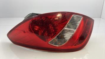 Fanale posteriore principale sinistro (luci)