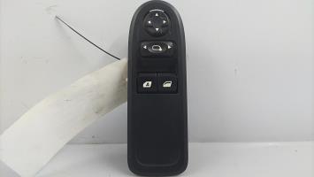 Interruptor de elevalunas
