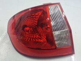 Fanale posteriore principale sinistro (luci)