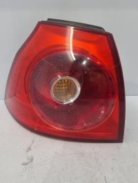 Fanale posteriore principale sinistro (luci)