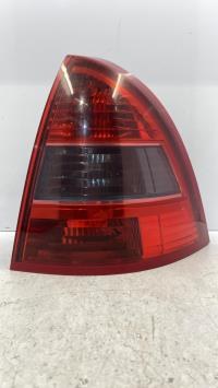 Fanale posteriore principale destro (luci)