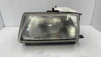 Gruppo ottico anteriore principale sinistro (luci)(faro)