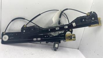 Leve vitre electrique avant droit