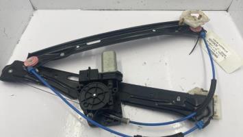 Leve vitre electrique avant droit
