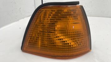 Óptica delantera secundaria izquierda (luces) (intermitente)