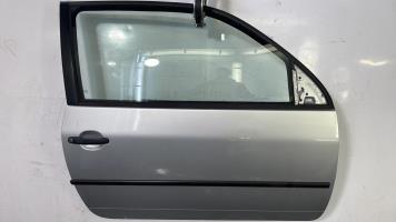 Porte avant droit