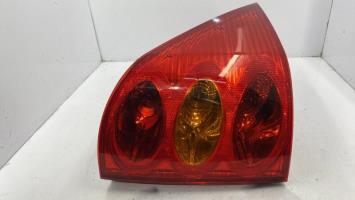 Fanale posteriore principale sinistro (luci)