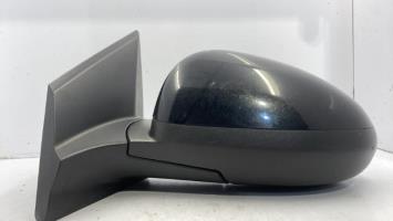 Retrovisor izquierdo