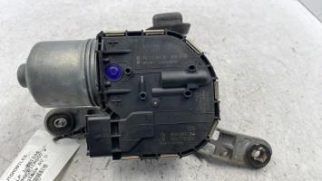 Moteur essuie glace avant droit