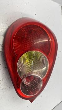Fanale posteriore principale sinistro (luci)