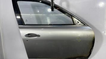 Porte avant droit
